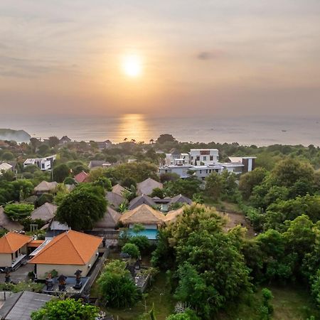 Balangan Beach Villa Idaman Bungalows Jimbaran Extérieur photo